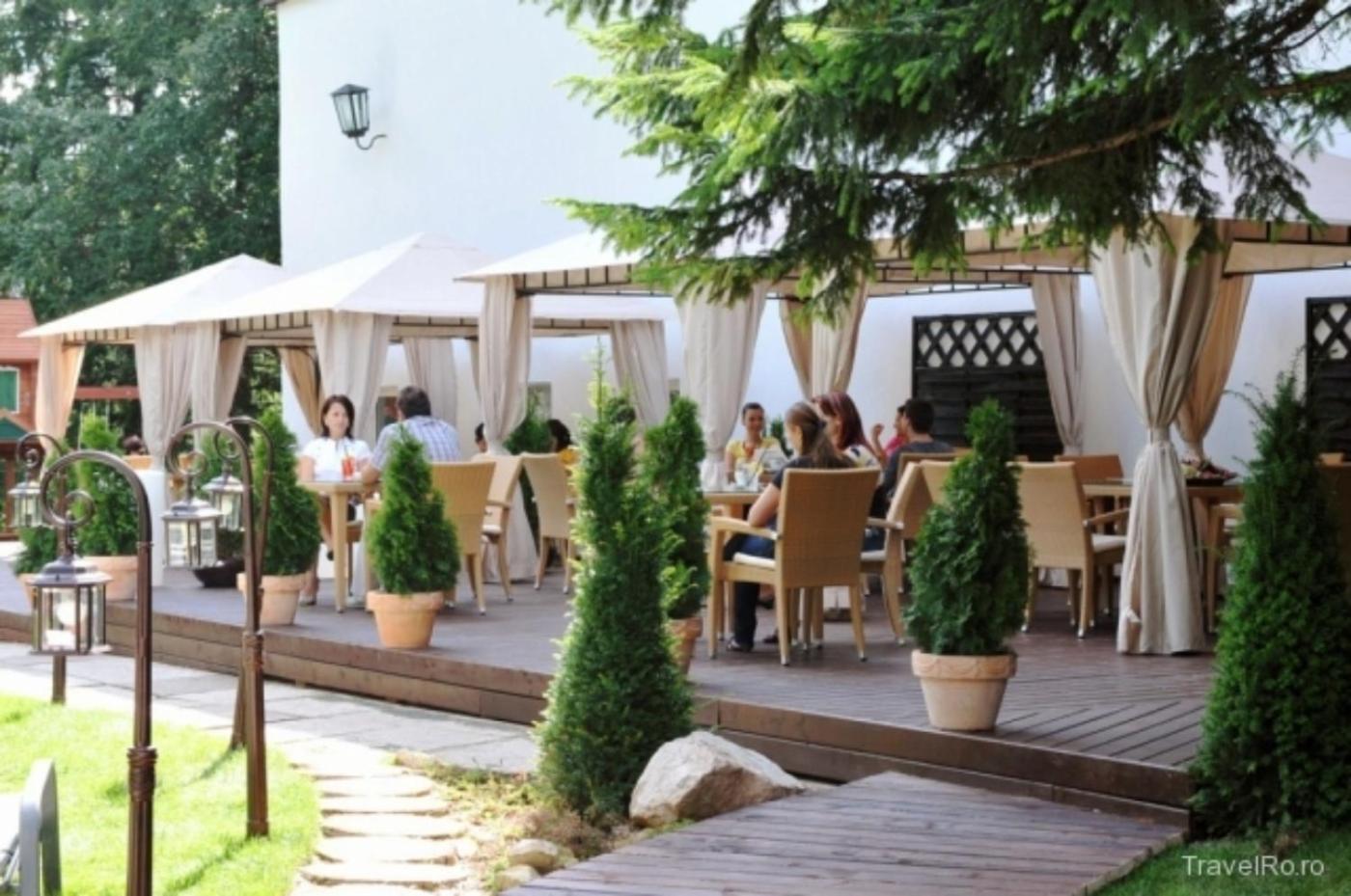 Alpin Aparthotel 2302 Poiana Brasov Exterior foto